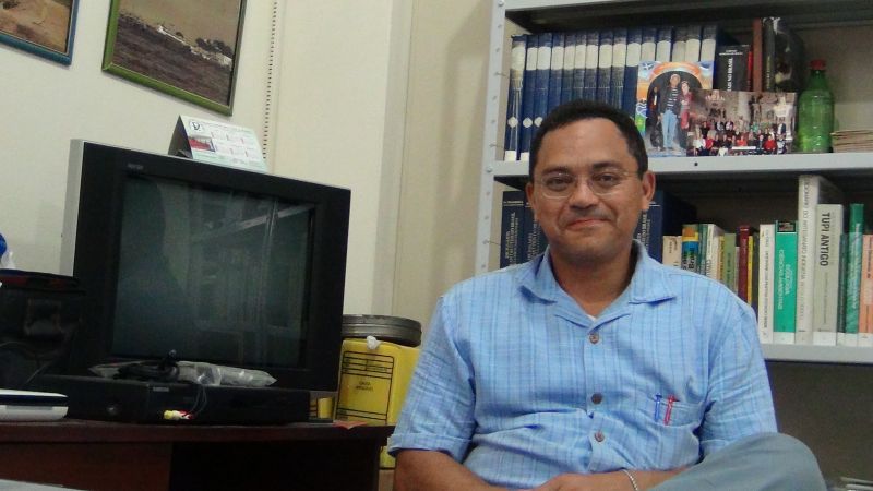 Marcos Colón - PhD estudante e professor assistente em Literatura Luso-Brasileira. Universidade de Wisconsin EEUU